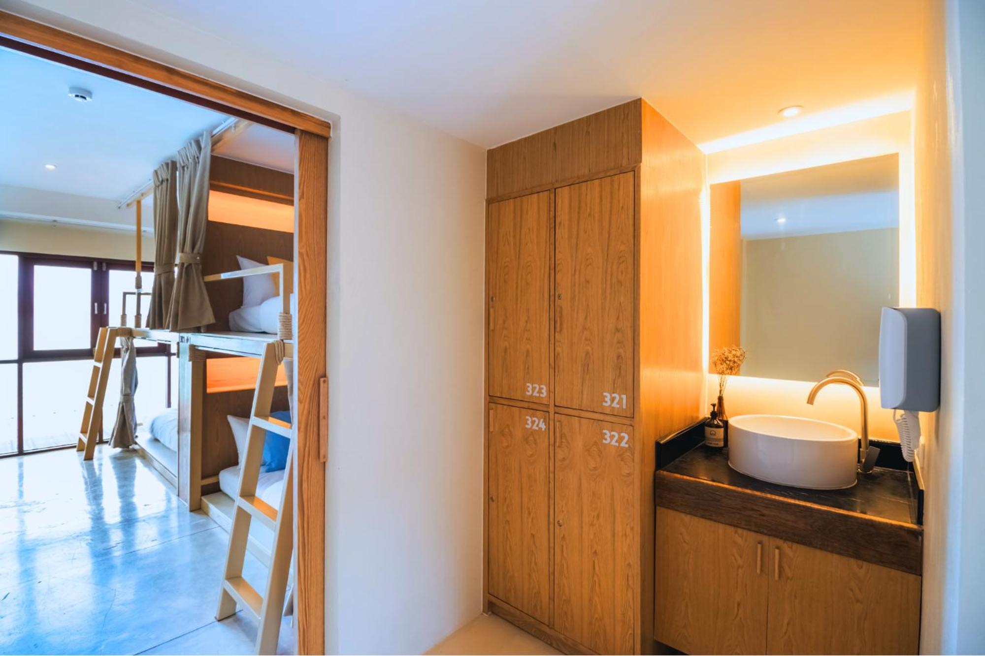 Hotel Sea Sun Bed & Beyond Strand Bang Rak Exterior foto