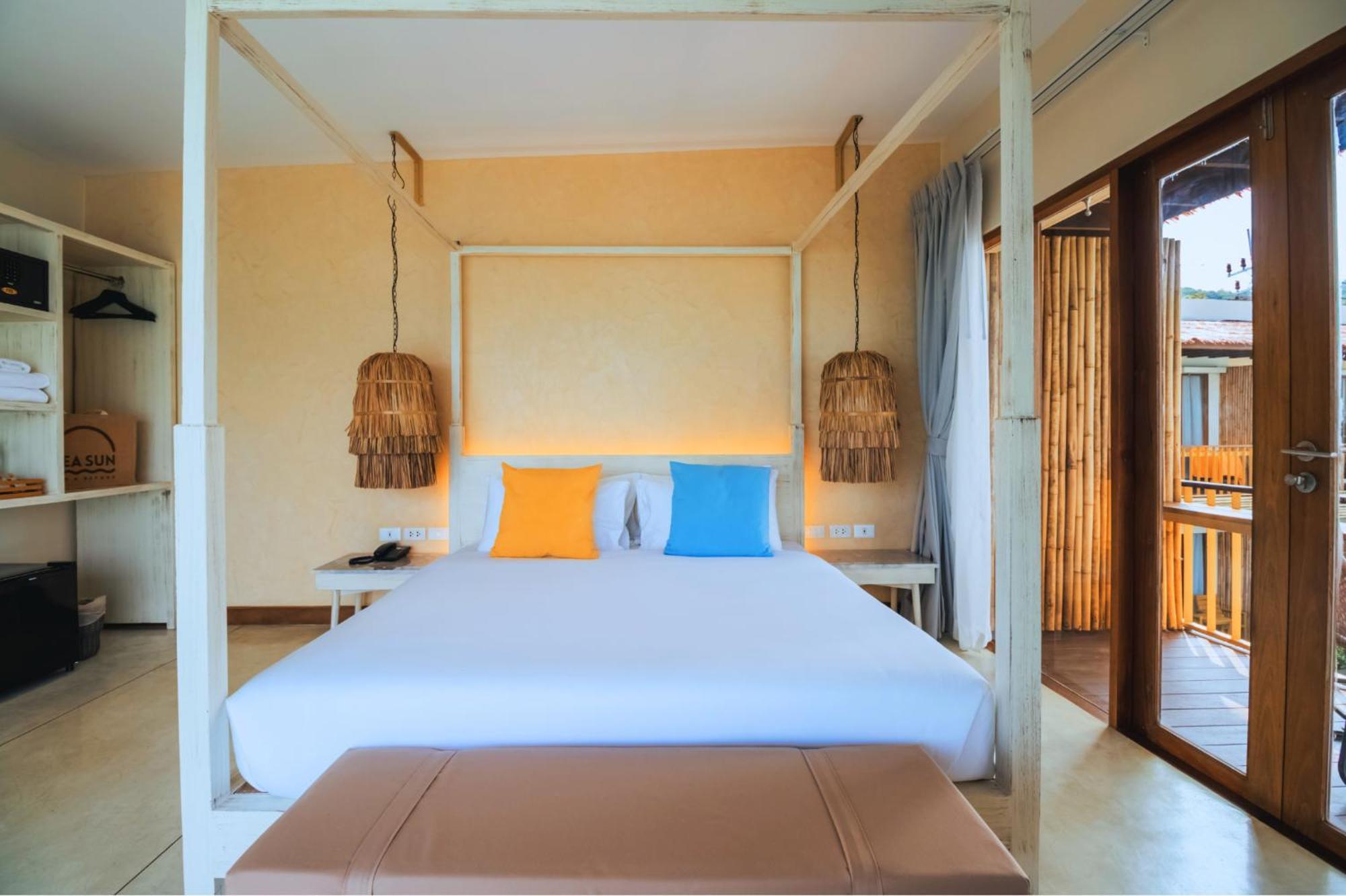 Hotel Sea Sun Bed & Beyond Strand Bang Rak Exterior foto